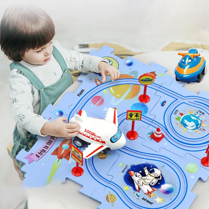 Whizzing Wheels™ Puzzle Track